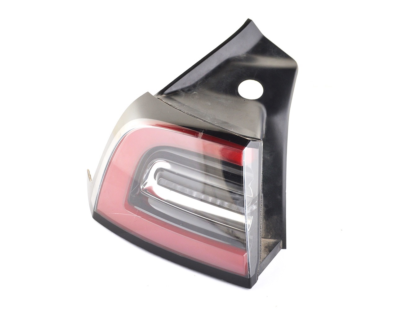 Фонарь задний левый наружный (оранжевый поворотник, переделан) TESLA MODEL 3