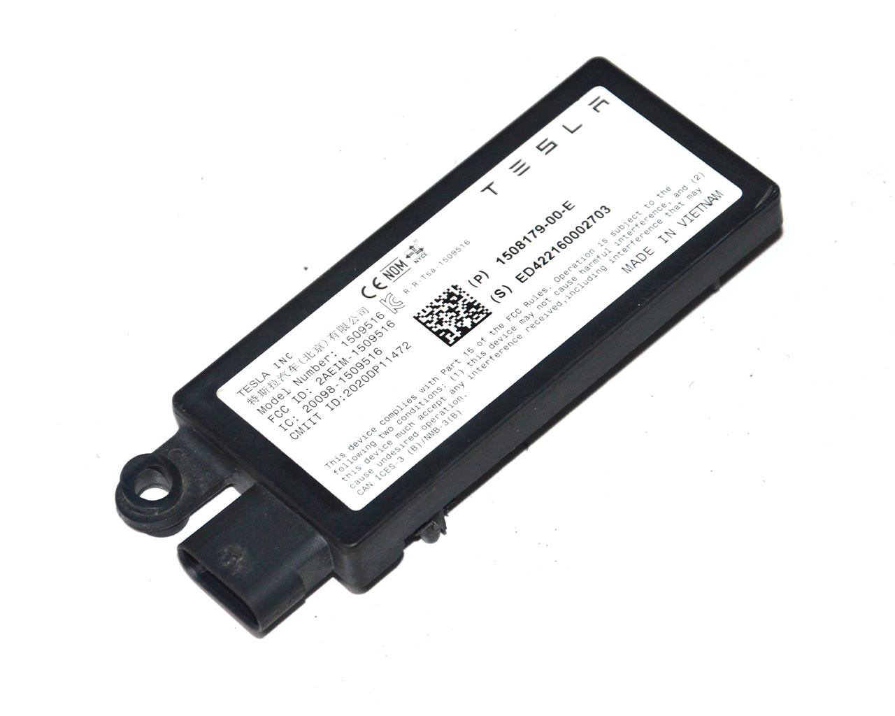 Блок заднего радара TESLA MODEL Y 1508179-00-F
