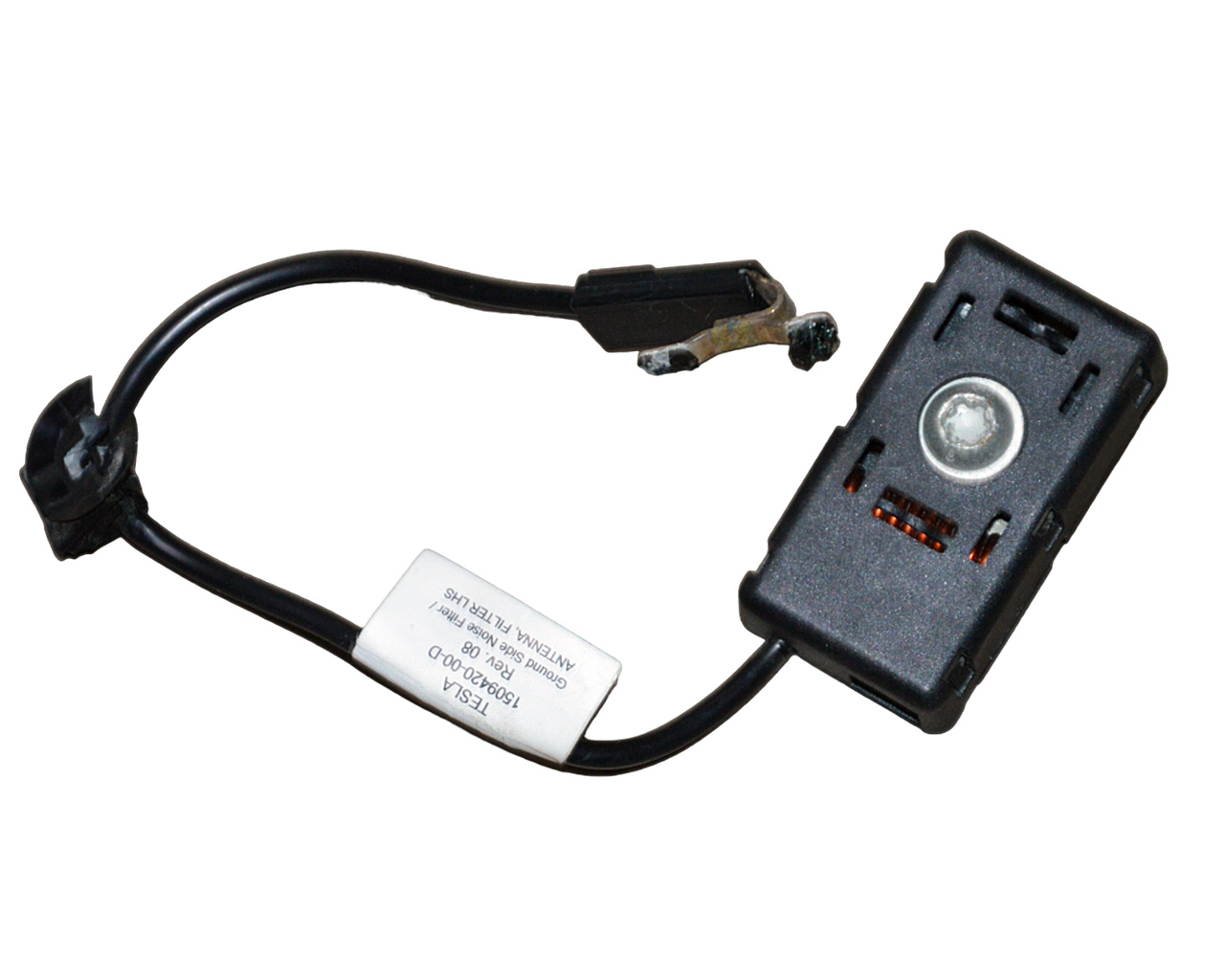 Антенна усилителя  леваяTESLA MODEL Y 1509420-00-D