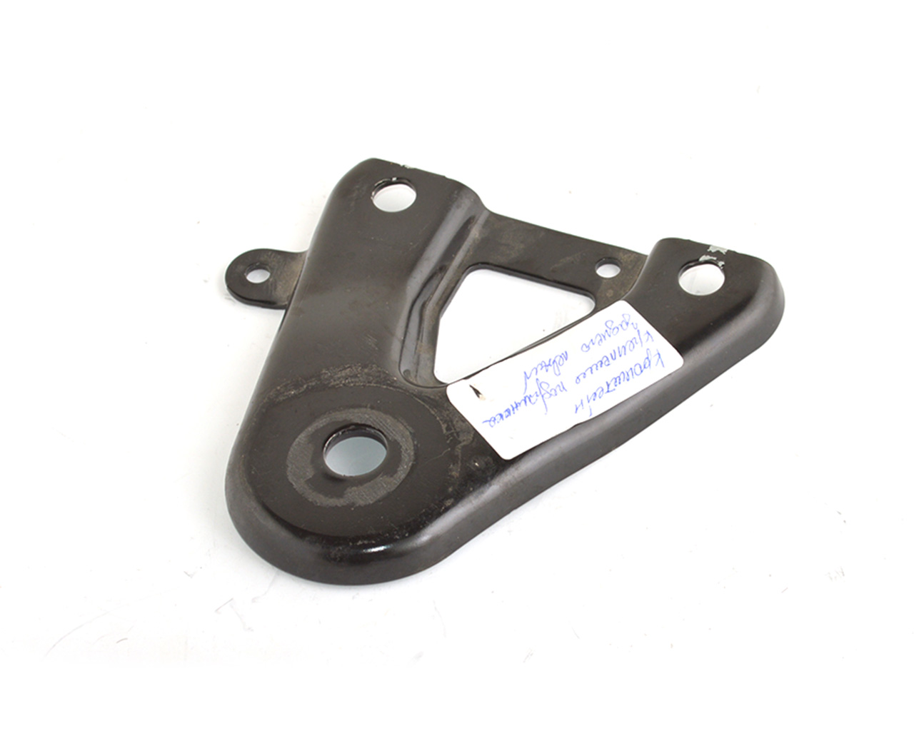 Кронштейн подрамника задний левый TESLA MODEL 3