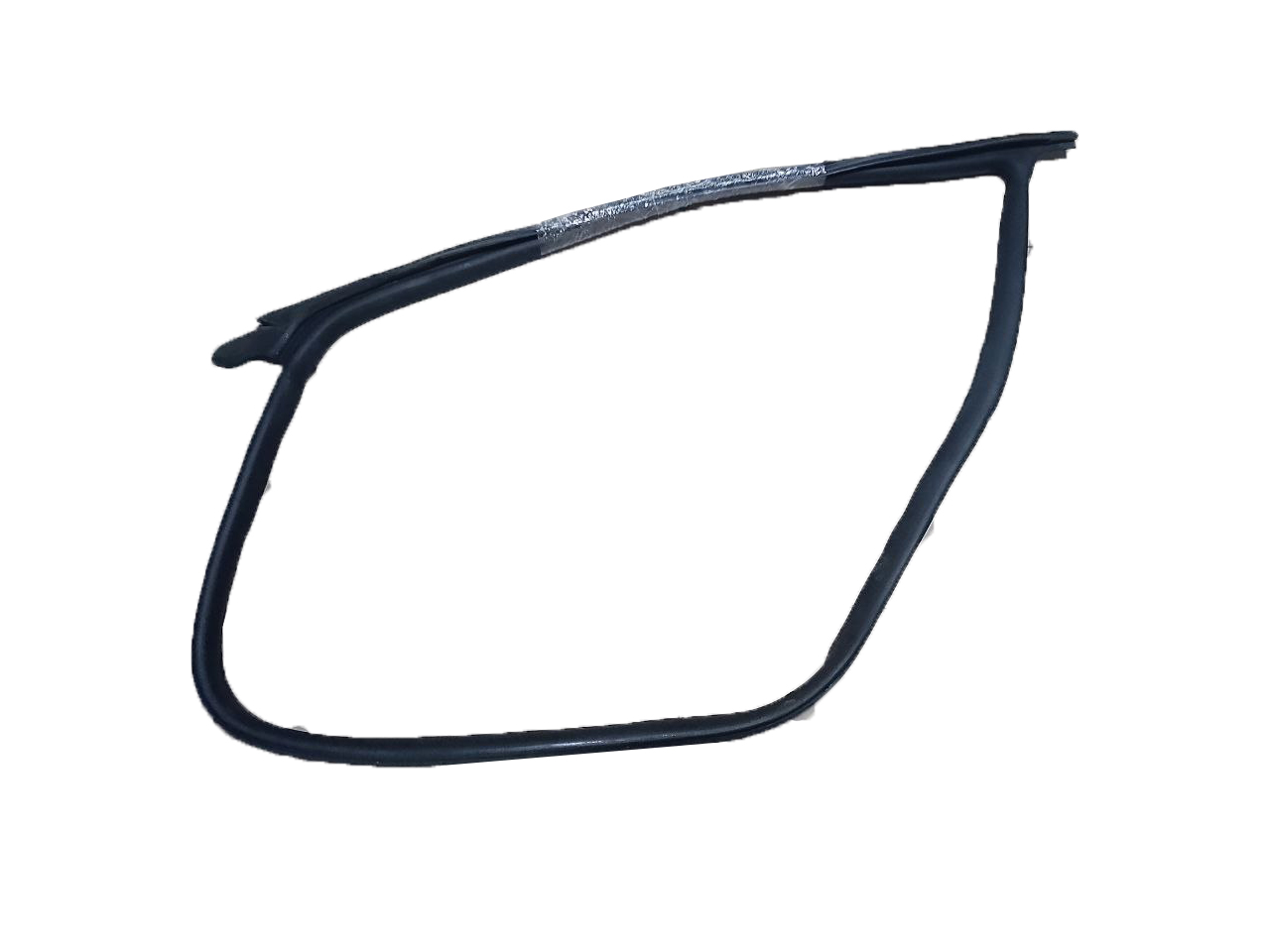 Уплотнитель  проема двери передний левый TESLA MODEL 3 HIGHLAND 1910983-00-F 1910983-96-D