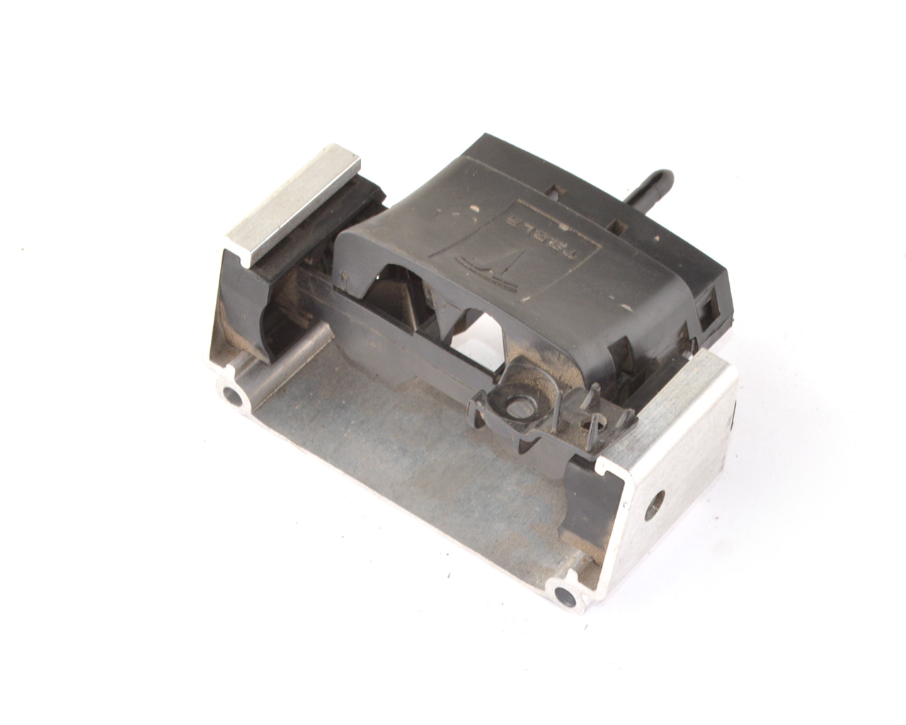 Обратная вилка батареи  TESLA MODEL SR