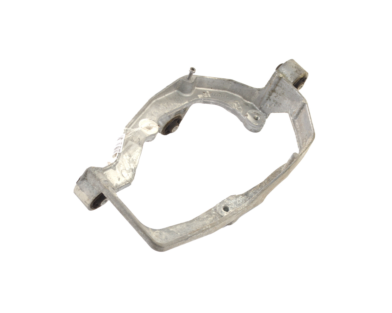 Кронштейн компрессора кондиционера  TESLA MODEL X 1038521-99-F