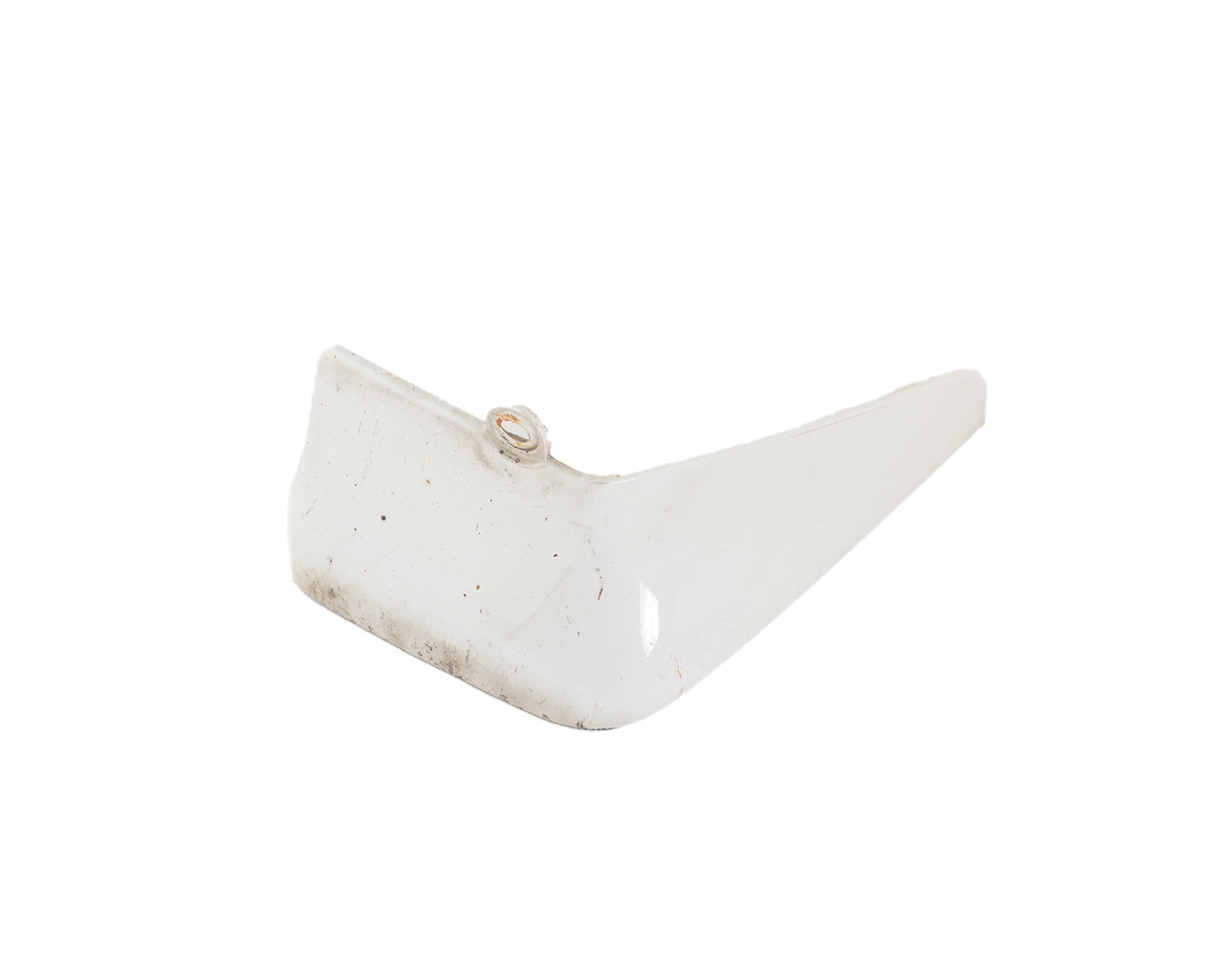 Брызговик задний правый (белый) NISSAN LEAF