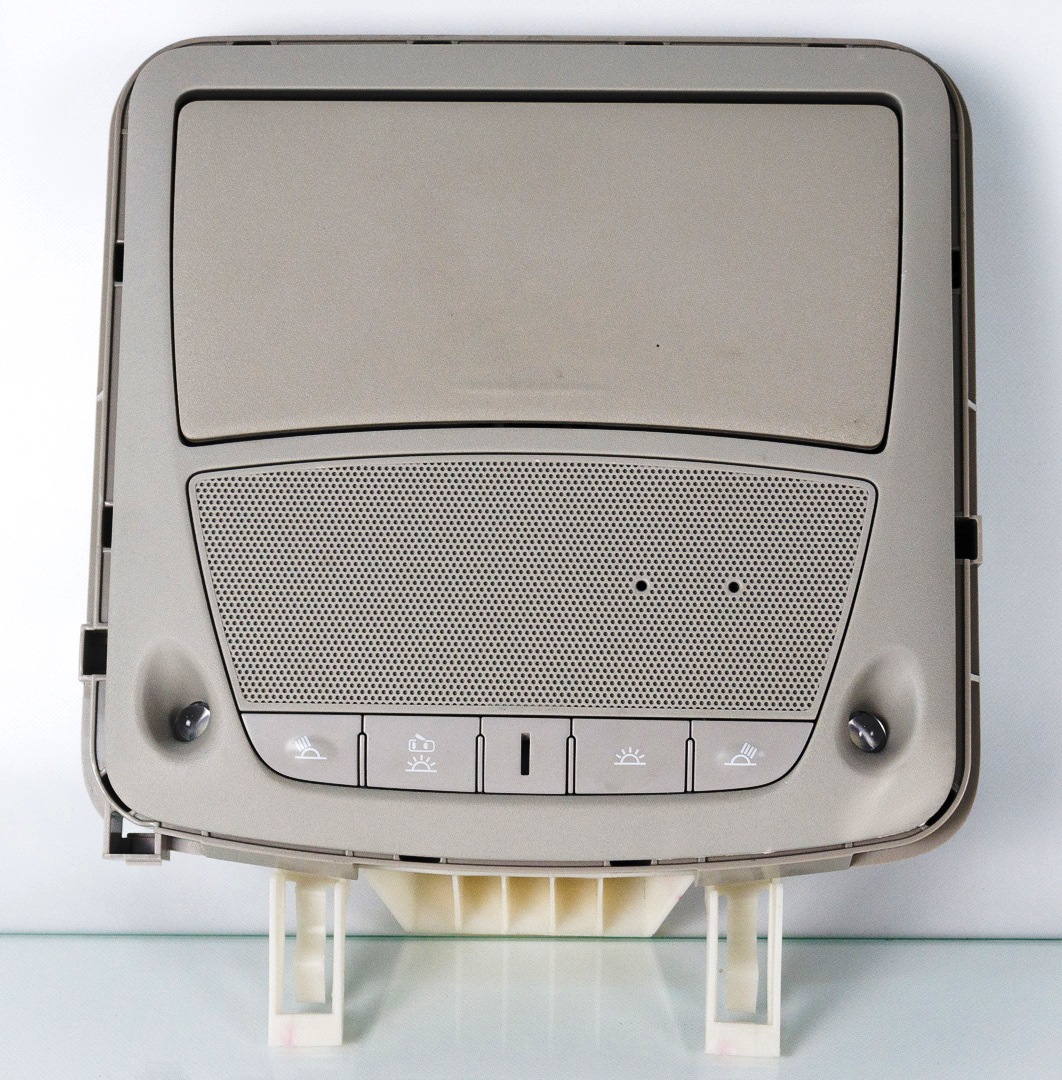 Плафон освещения перед NISSAN LEAF SV серый