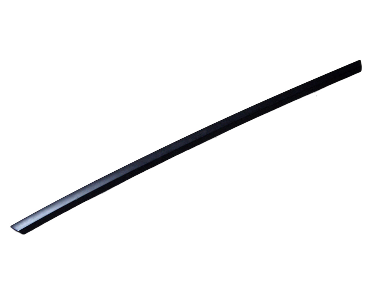 Молдинг задний левый TESLA MODEL Y 1495720-00-E