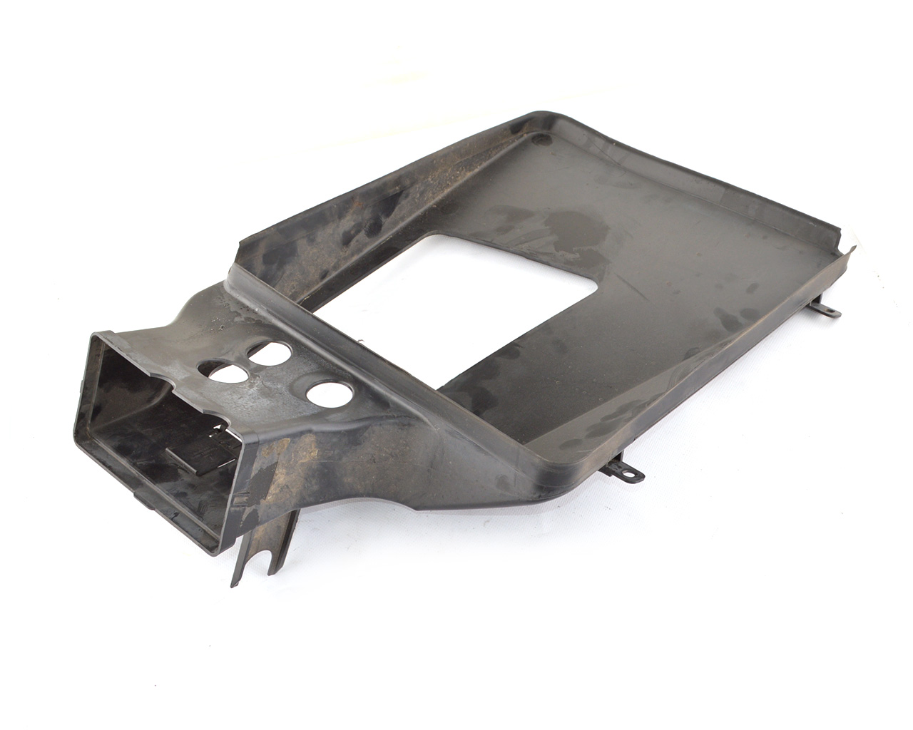 Диффузор радиатора кондиционера левая TESLA MODEL SR