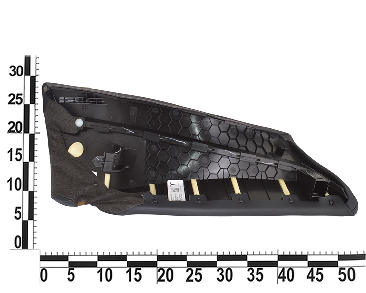 Боковушка заднего сиденья левая TESLA MODEL 3