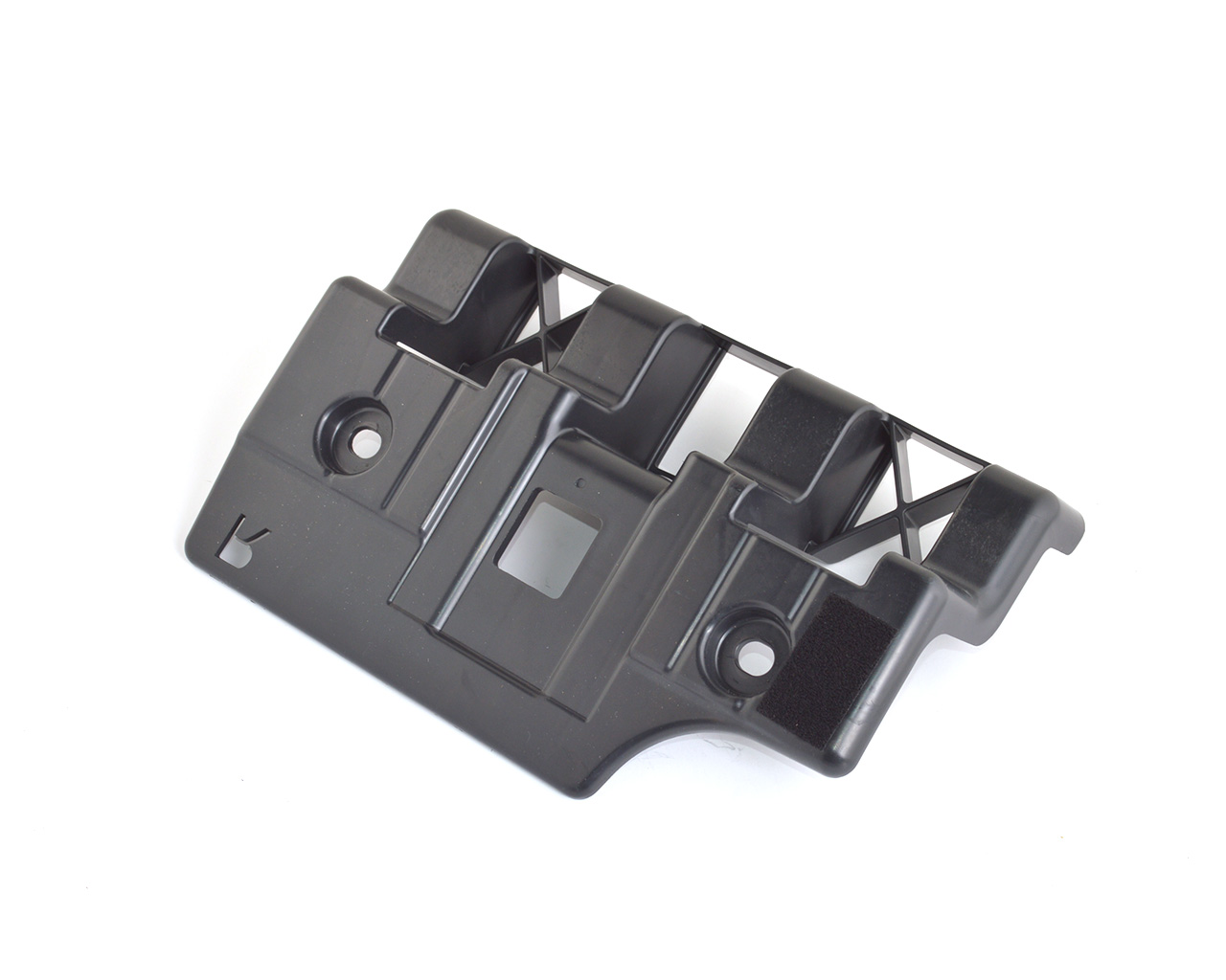 Кронштейн багажника правый TESLA MODEL 3