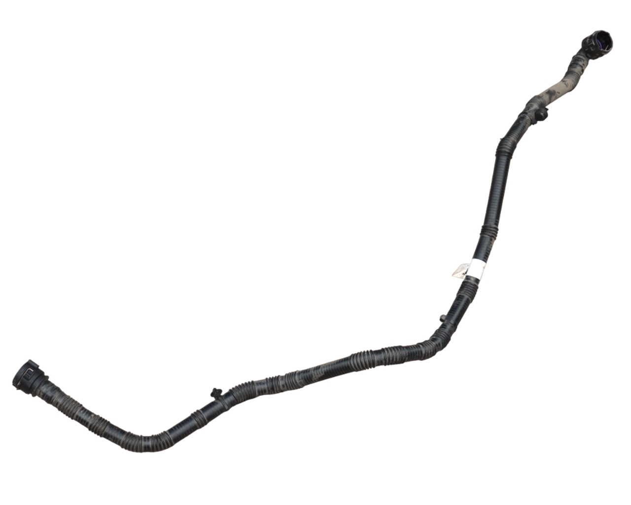 Патрубок трубопровода охлаждения переднего мотора (2023) MODEL Y 1628803-00-B