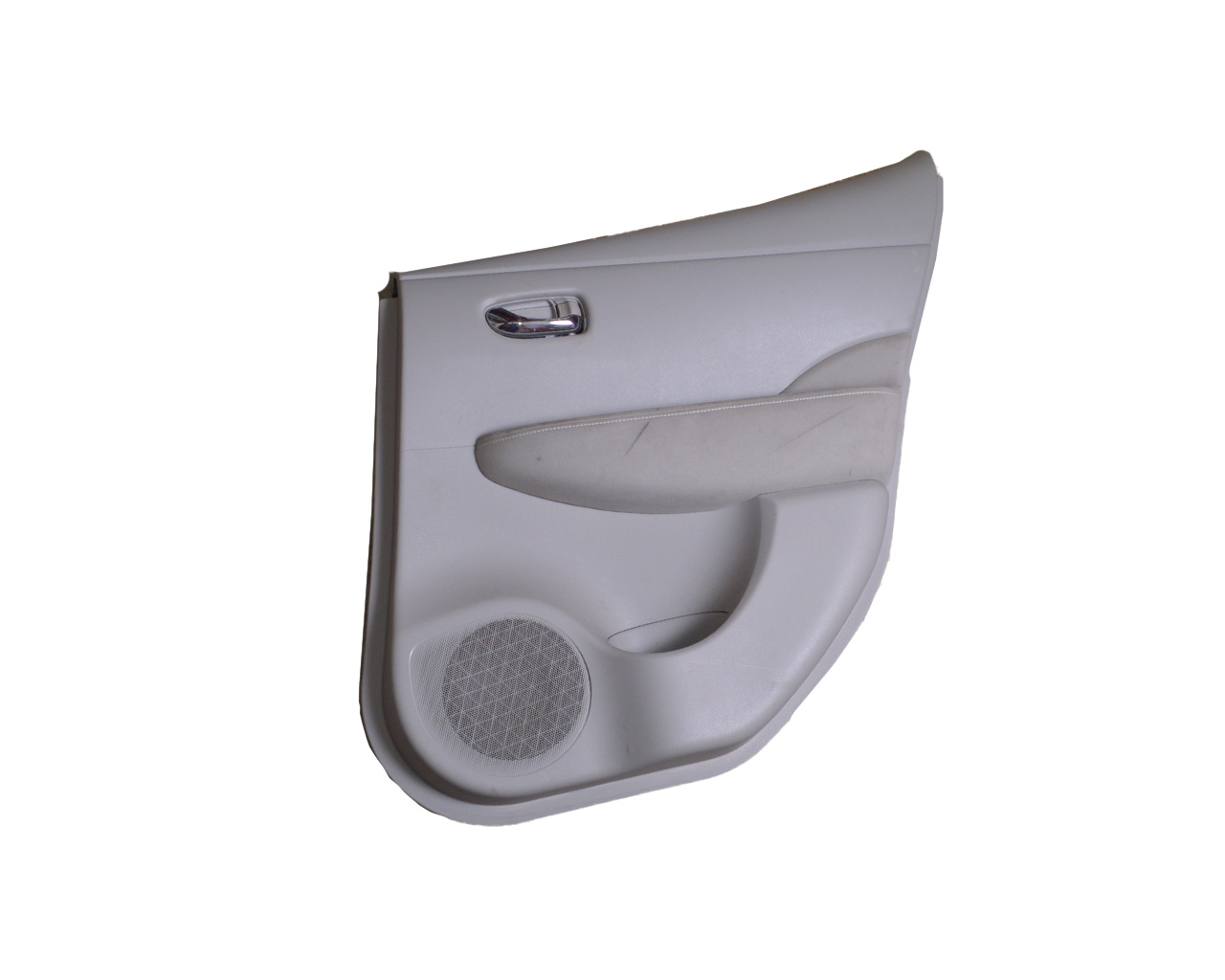 Обшивка двери (карточка) задняя правая (бежевая) NISSAN LEAF 2011-2013 82900-3NA0A / 82922-3NA0A