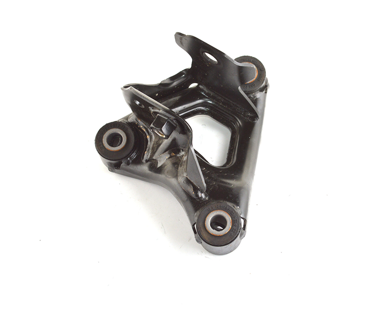 Кронштейн переднего двигателя левый TESLA MODEL 3