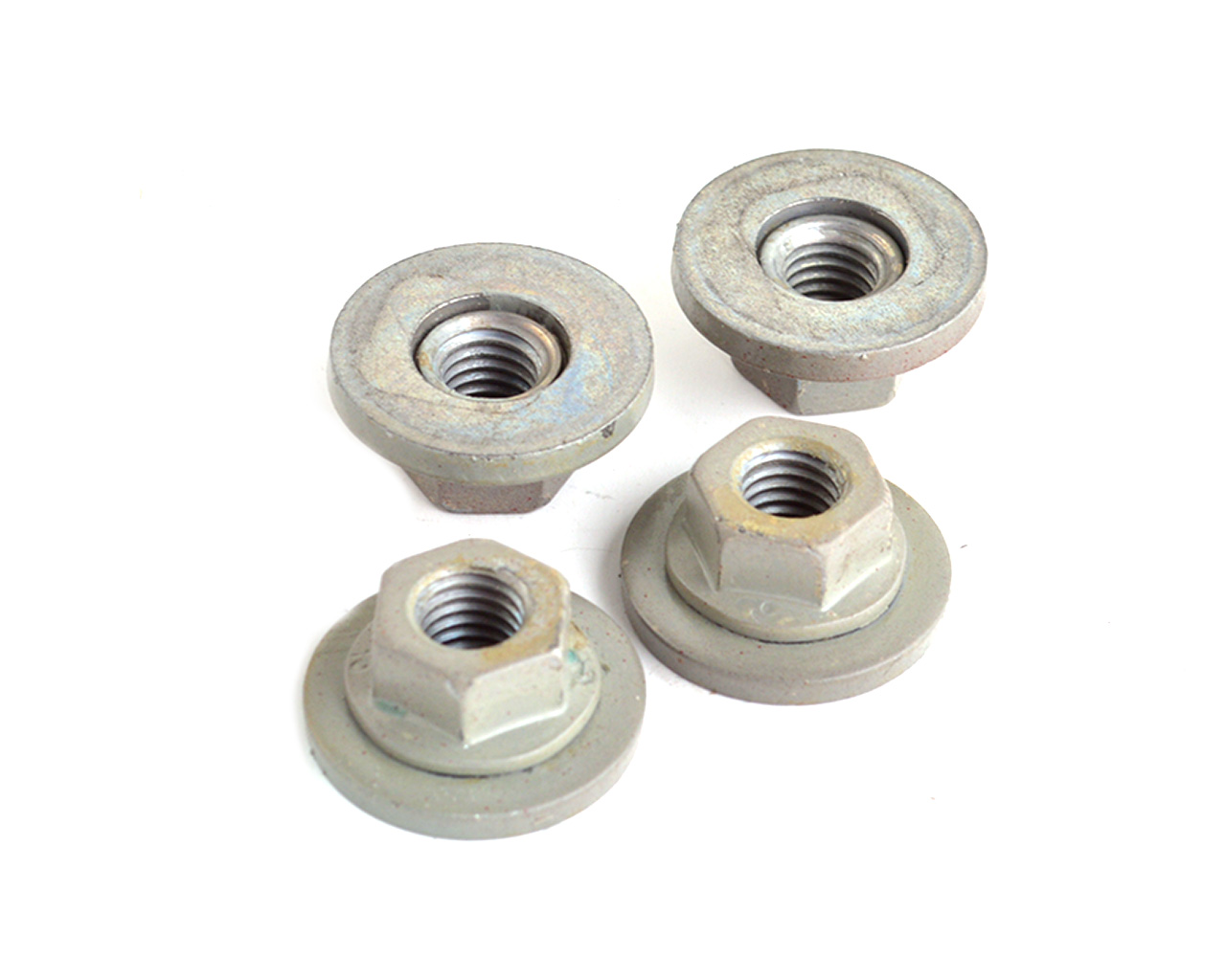 Гайка верхней петли задней двери M8-1.25 TESLA MODEL 3