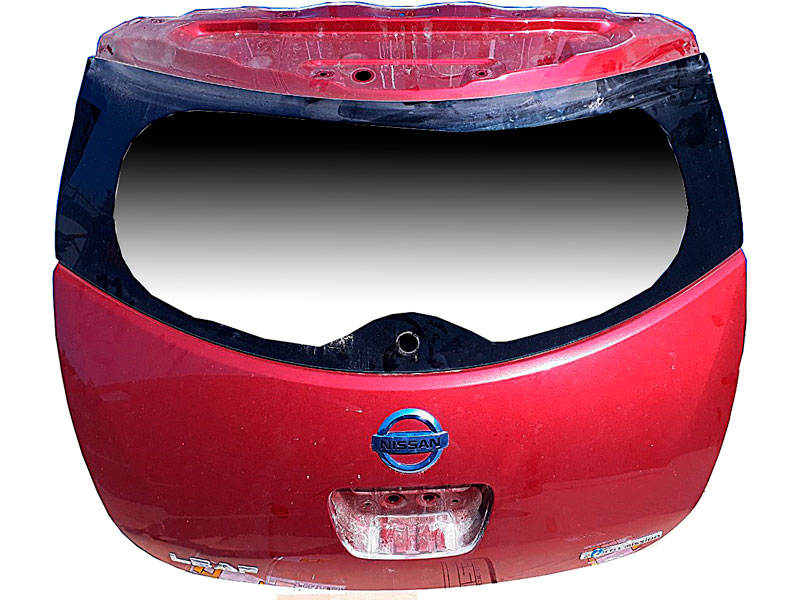 Дверь багажника NISSAN LEAF