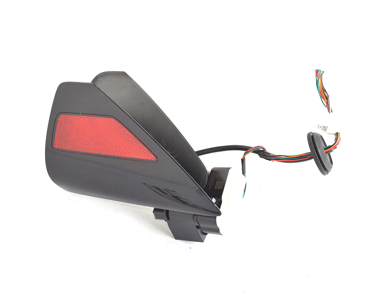 Крышка порта зарядки (катафот) левая TESLA MODEL 3