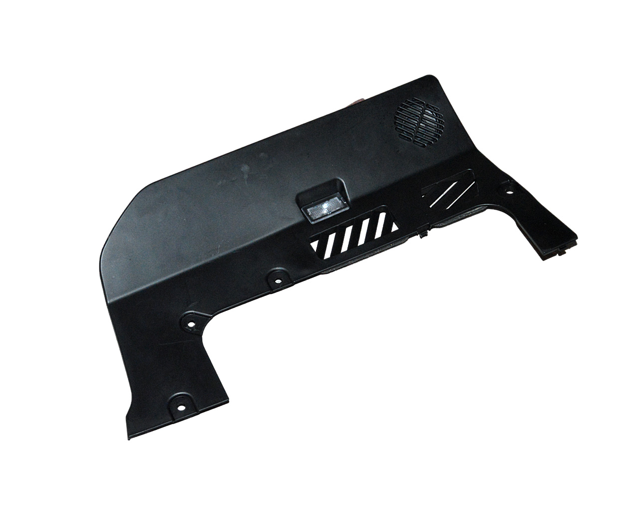 Накладка приборной панели нижняя пространства ног пассажира  TESLA MODEL Y 1507073-00-C