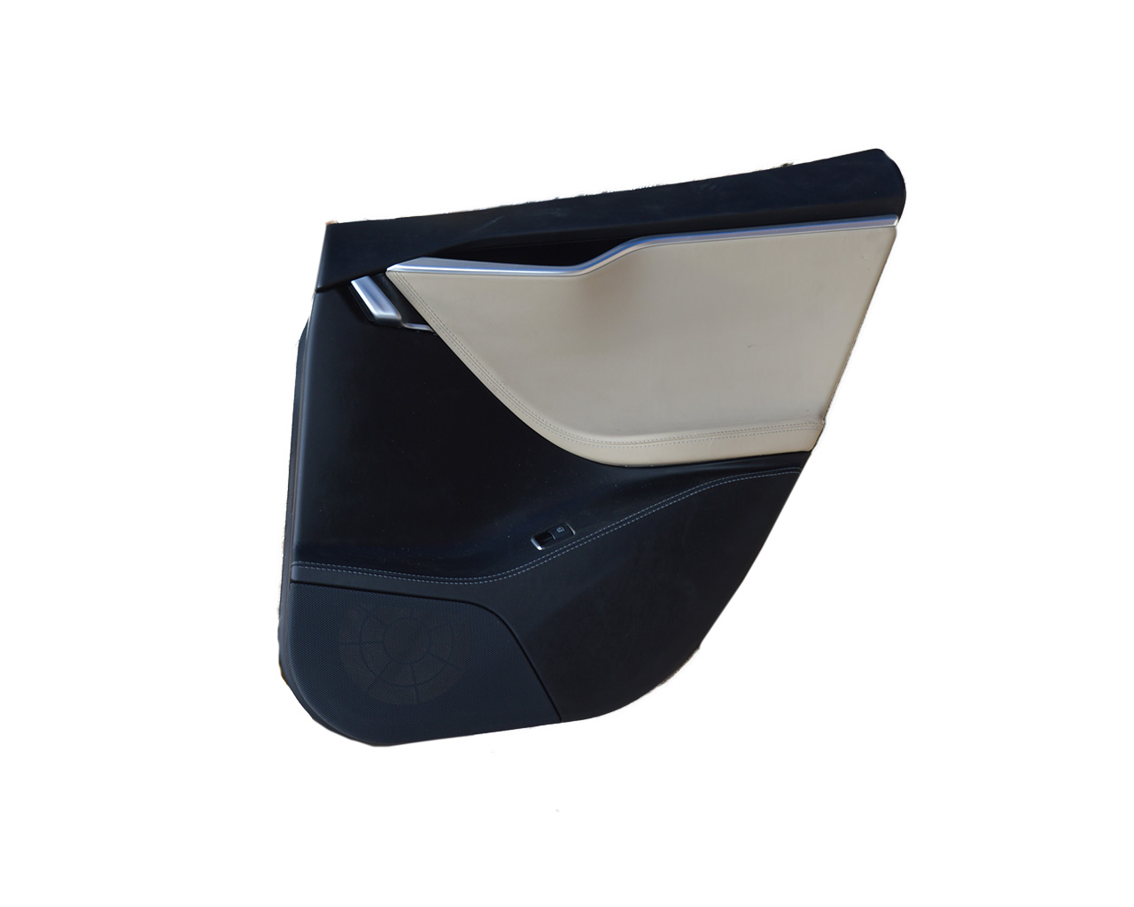 Обшивка задней правой двери (TAN) TESLA MODEL S,SR