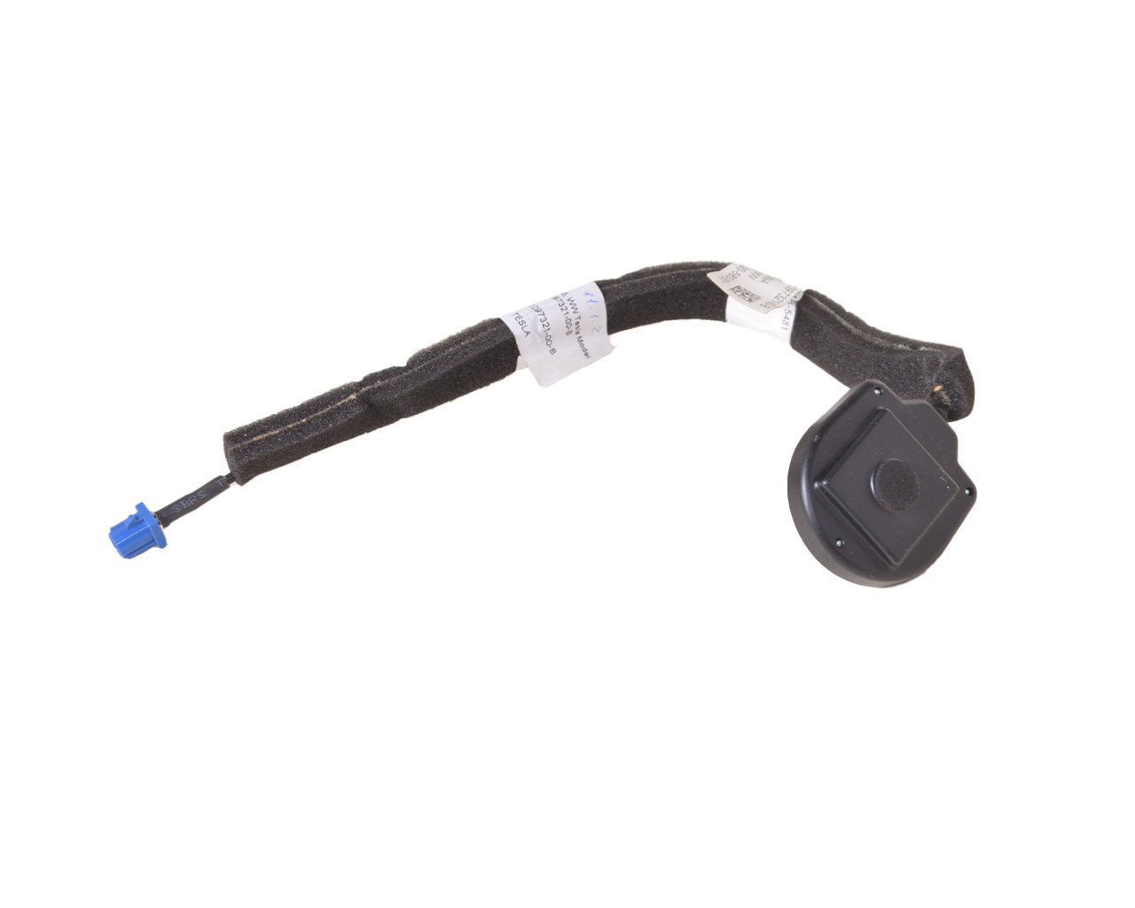 Антена GNSS, WW Tesla Model X 1097321-00-B Антена GNSS, WW Tesla Model X 1097321-00-B