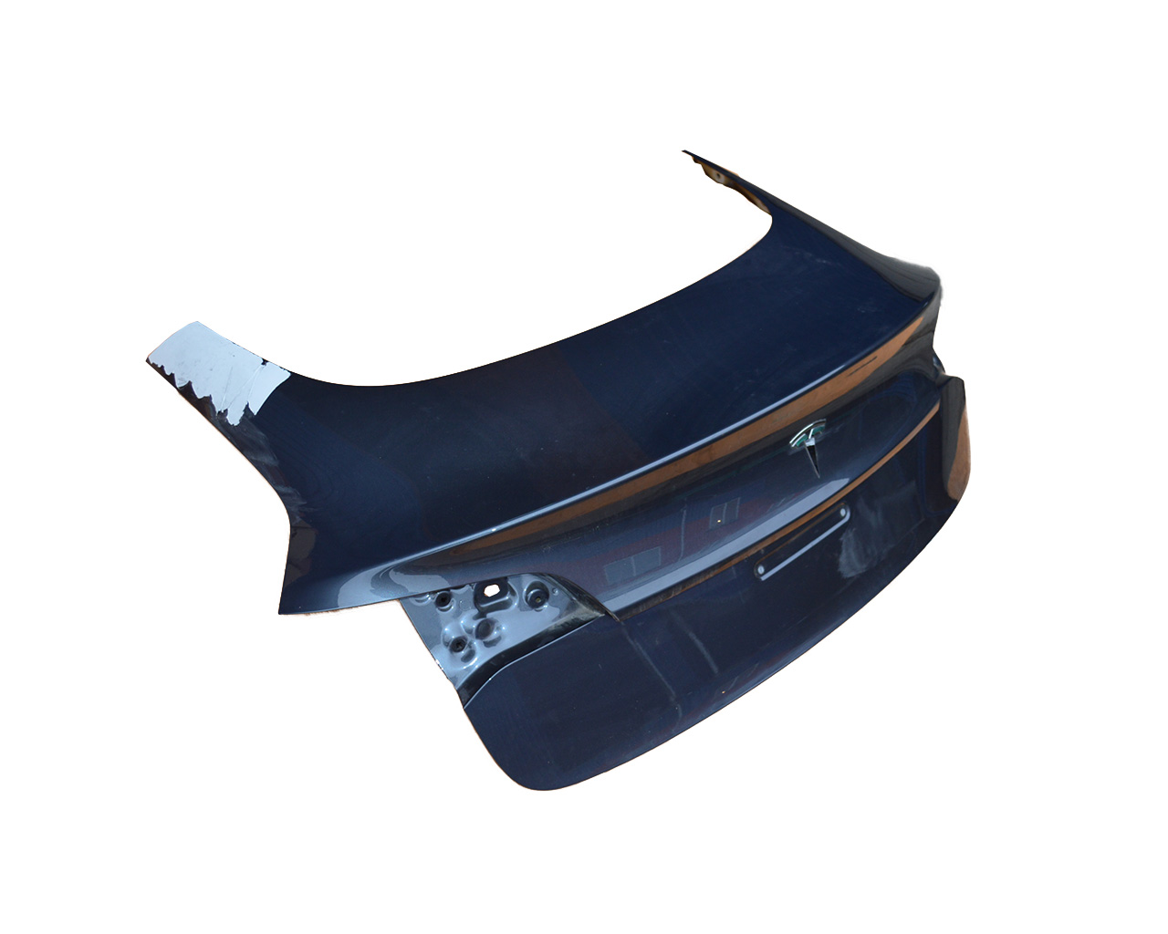 Крышка багажника TESLA MODEL 3