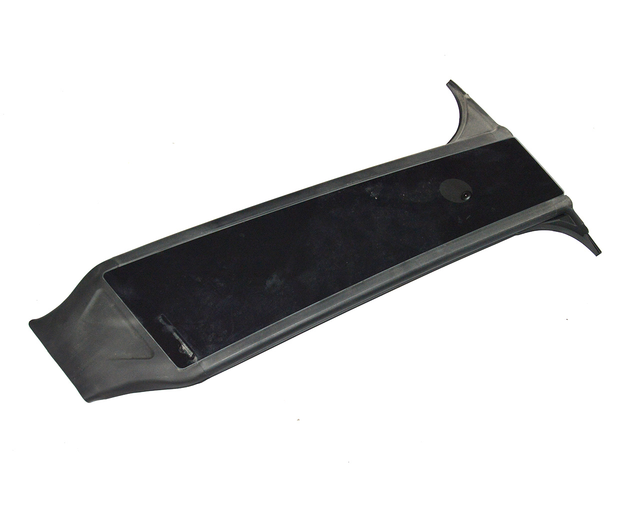 Накладка центральной стойки правая (с камерой) TESLA MODEL 3 1516258-00-E 1506886-00-H