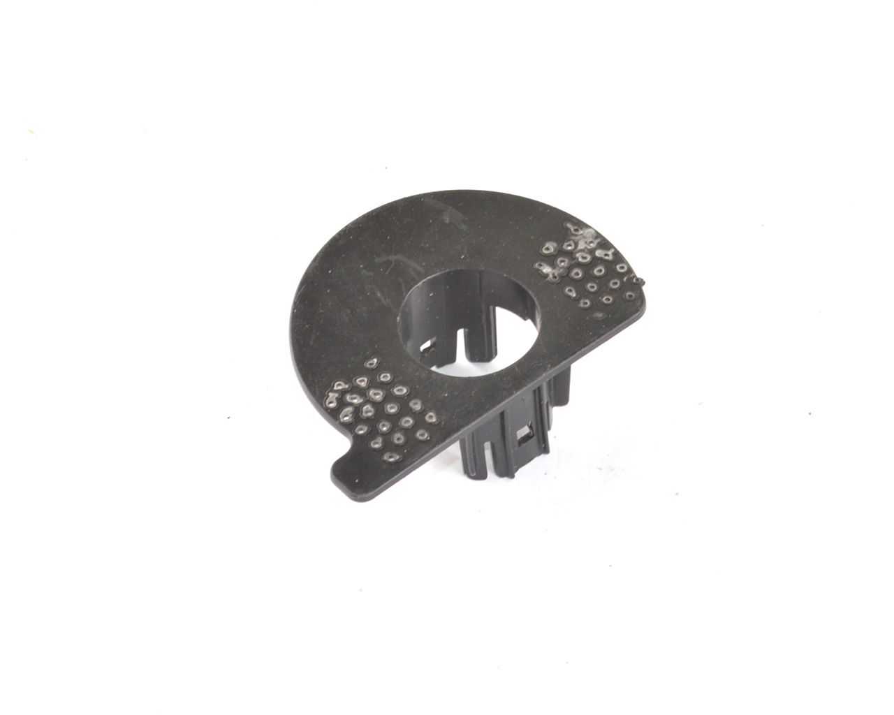 Кронштейн парктроника переднего бампера S4 TESLA MODEL 3