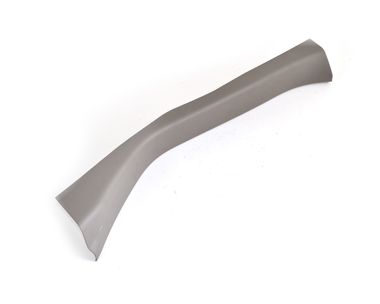 Накладка дверного порога задняя правая (серая) NISSAN LEAF