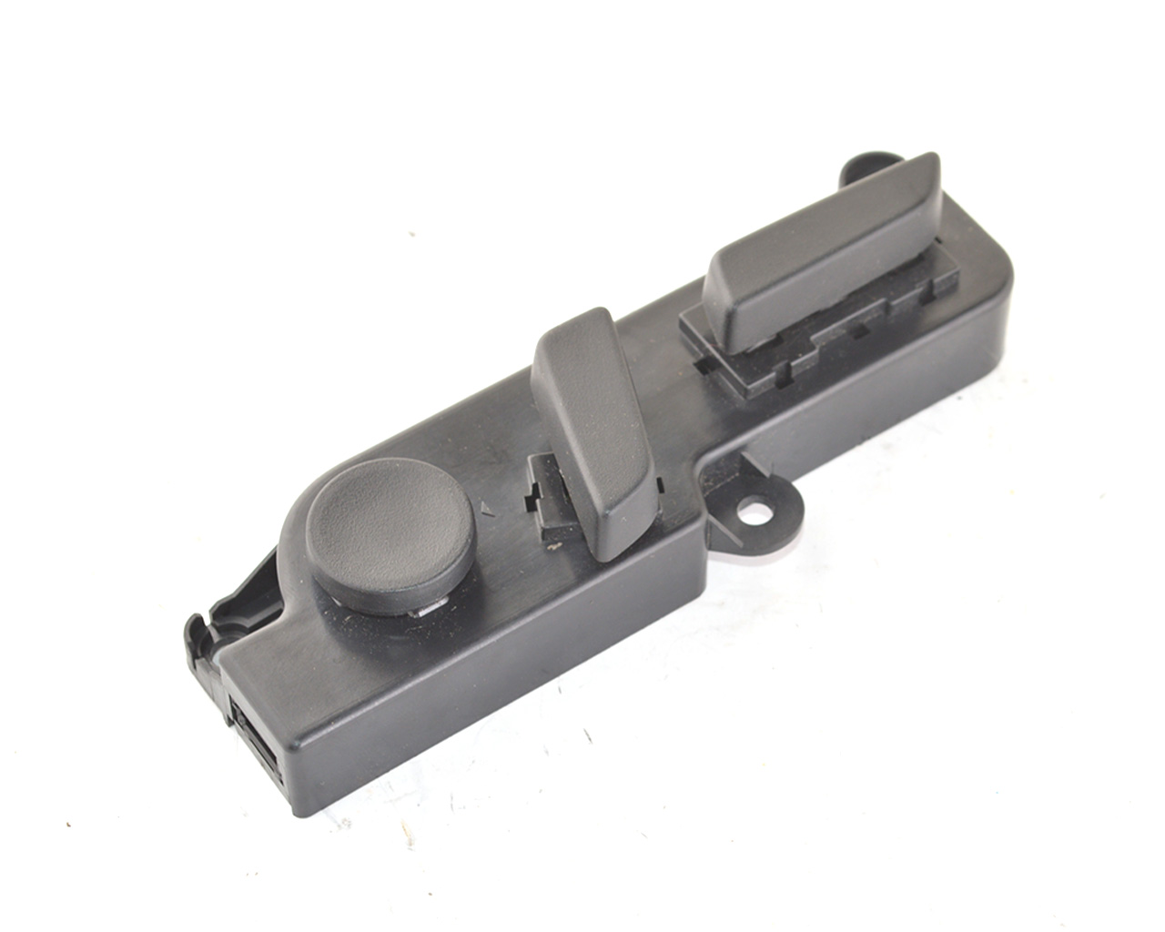 Кнопки регулировки сидения переднего левого TESLA MODEL 3