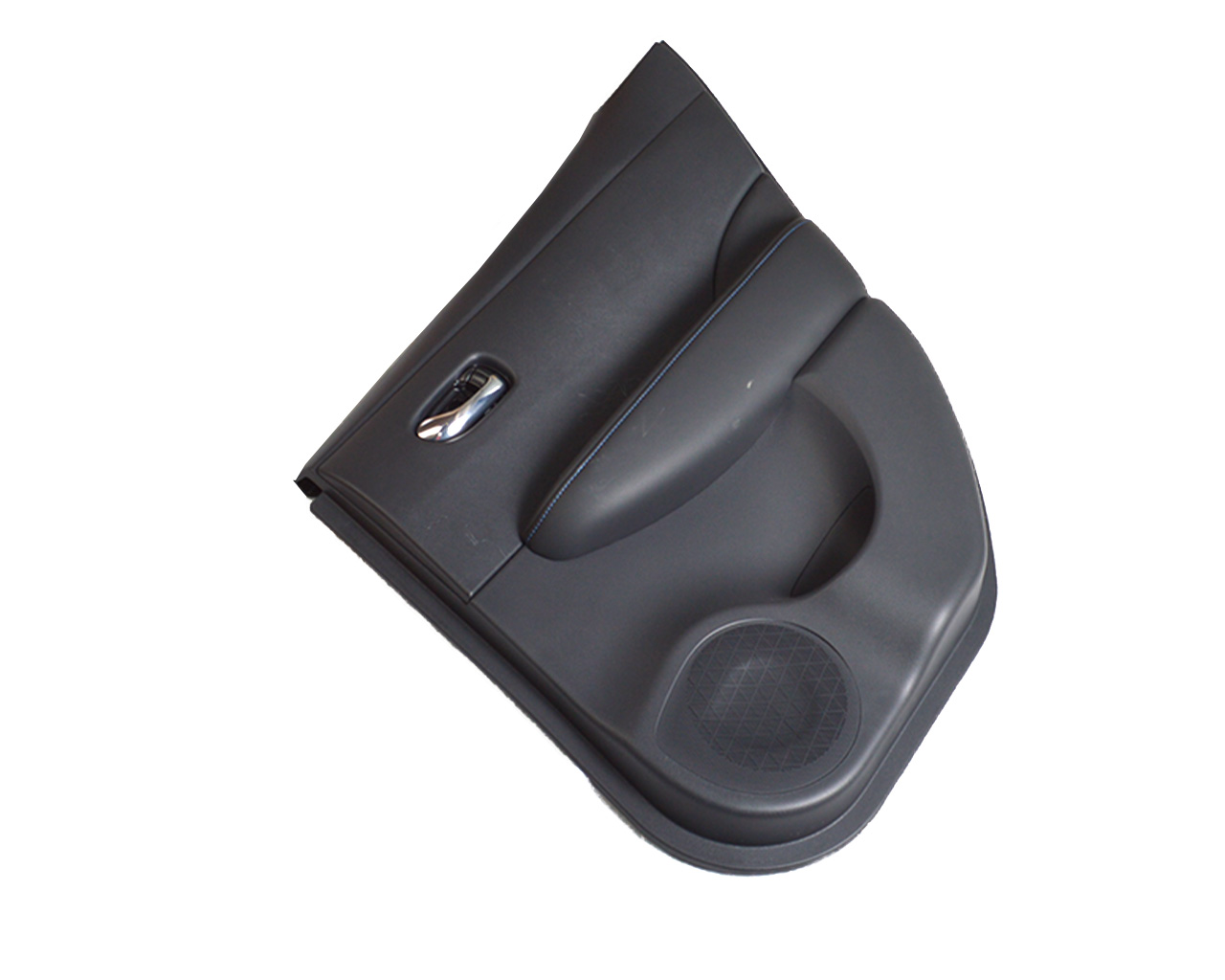 Обшивка двери (карточка) задняя правая(ткань) NISSAN LEAF 2018