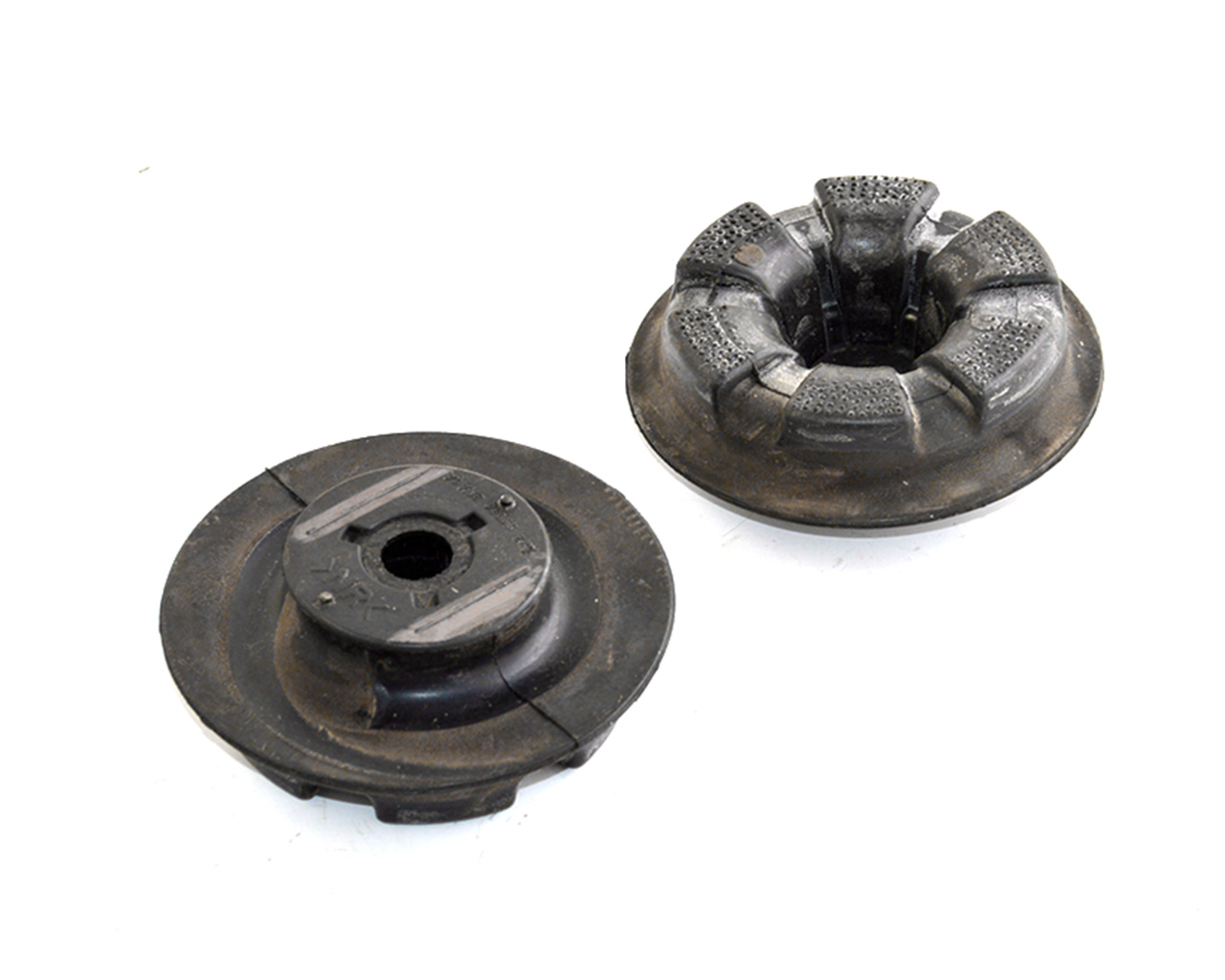 Проставки пружины задней Nissan Leaf 2013- 2018 верх