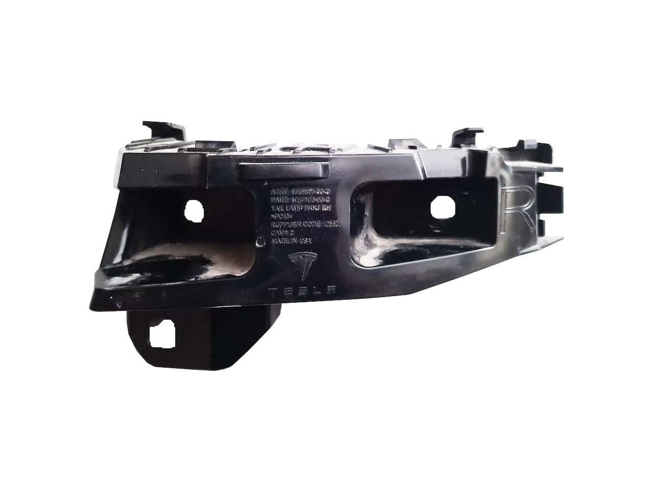 Кронштейн заднего бампера  правый  TESLA MODEL 3 HIGHLAND 1755643-00-D