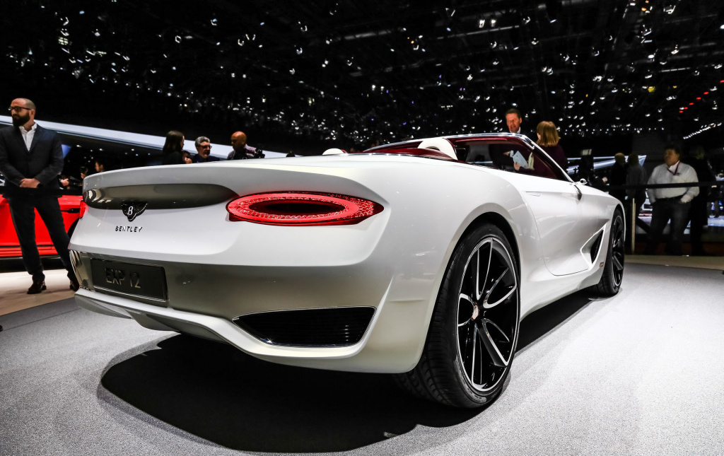 Bentley-EXP12-Speed-6e-Concept 7.jpg
