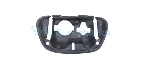 Накладка зарядного порта внутренняя NISSAN LEAF