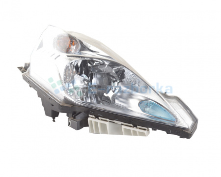 Фара правая NISSAN LEAF