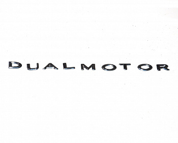 Эмблема крышки багажника DUAL MOTOR TESLA MODEL 3 147457200A