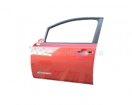 Дверь передняя левая (красная)  NISSAN LEAF 2011-2013 HMA0A-3NAMA