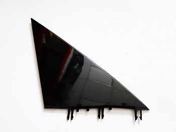 Накладка уголка зеркало правого АНАЛОГ TESLA MODEL Y 1495633-00-B