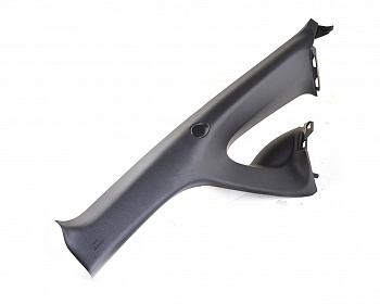 Накладка передней стойки левая  Nissan Leaf 2018