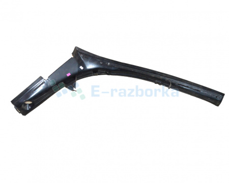 Накладка  багажного проема правая TESLA MODEL X  1047321-00-E