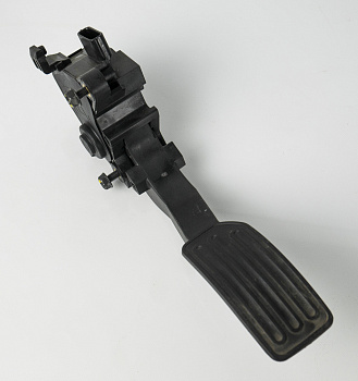 18002-3RA0A.jpg