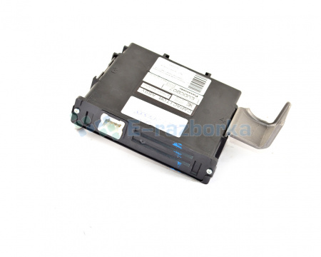 Модуль управления стояночным тормозом Nissan Leaf 2018