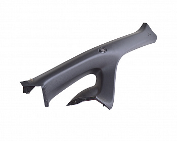 Накладка передней стойки прав Nissan Leaf 2018