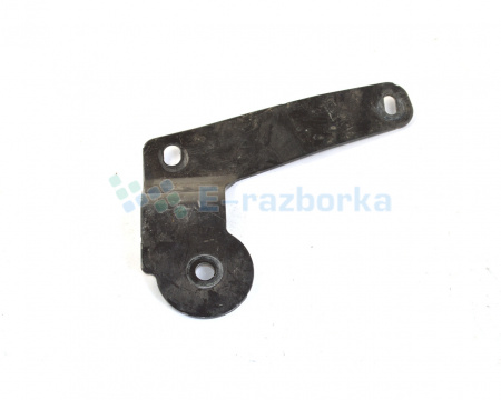 Кронштейн подрамника правый Nissan Leaf 2018