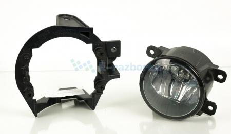 Фара противотуманная NISSAN LEAF