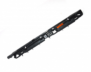 Кронштейн внутреней накладки порога левый TESLA MODEL Y 1521682-02-D 1521682-00-С