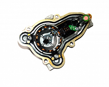 Крышка резольвера мотора (с 2019 года) TESLA MODEL 3 1095273-03-A