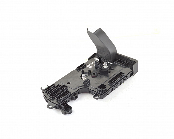 Контроллер низковольтный передний правый TESLA MODEL 3