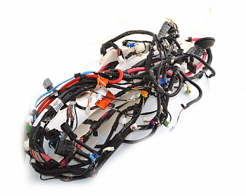 Проводка салонная правая задняя приводная  TESLA MODEL 3