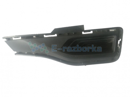 Заглушка противотуманной фары левая Nissan Leaf 2018