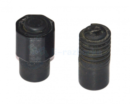 Отбойник крышки багажника TESLA MODEL Y 1500496-00-B