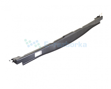 Кронштейн обшивки багажника  TESLA MODEL SR